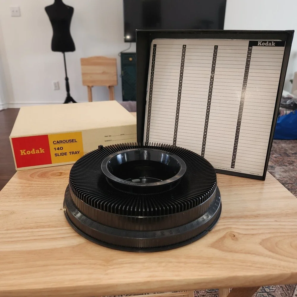 Genuine Vintage Kodak Black Carousel 140 Slot Plastic Slide Tray In Original Box